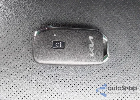 2023 Kia Sportage Hybrid Ex z USA, uszkodzony, nr VIN KNDPVCAG1P7110909